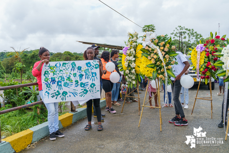 En medio de lágrimas, un fuerte llamado a la paz y rechazo a la violencia, los habitantes de Sabaletas despidieron a Cristian Andrés Estrella Riascos