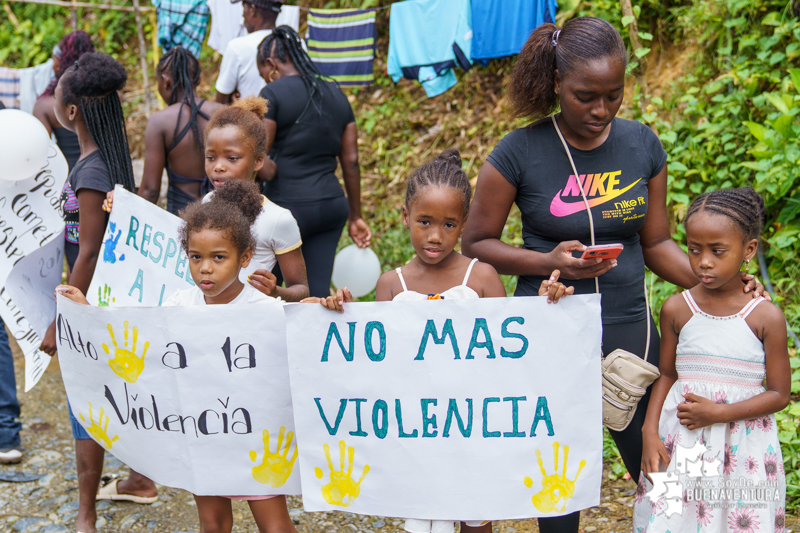 En medio de lágrimas, un fuerte llamado a la paz y rechazo a la violencia, los habitantes de Sabaletas despidieron a Cristian Andrés Estrella Riascos