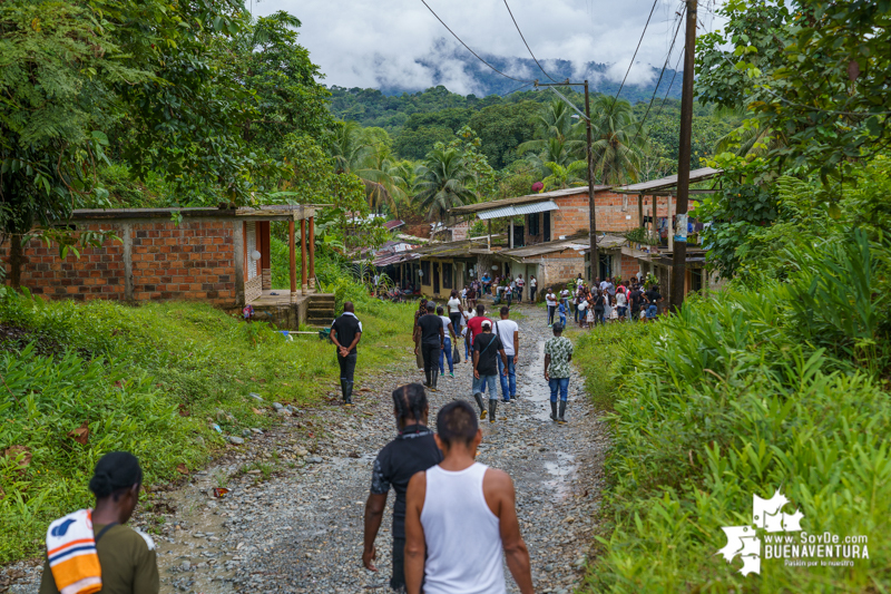 En medio de lágrimas, un fuerte llamado a la paz y rechazo a la violencia, los habitantes de Sabaletas despidieron a Cristian Andrés Estrella Riascos