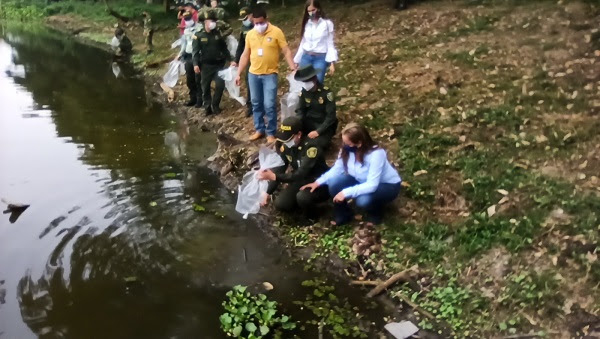 Aniversario de la Policía Nacional se celebró en la Laguna de Sonso