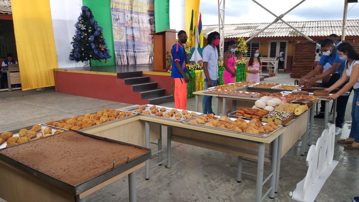 Con el apoyo de la Alcaldía Distrital de Buenaventura, más de 70 Jóvenes de las comunas 11 y 12 fueron certificados en arte dramático y panadería 