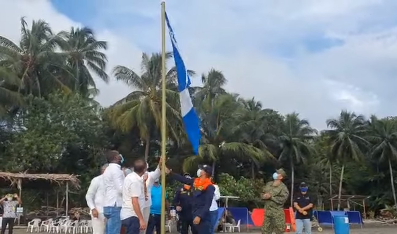 Bandera Azul para el Hotel Magüipi por la calidad de sus playas mereció el reconocimiento de la Gobernación del Valle del Cauca