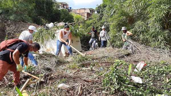 La CVC instaló contenedor de reciclaje en Montebello