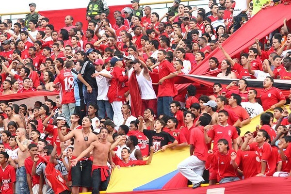 La Gobernación del Valle pide a hinchas del América respetar las medidas de bioseguridad y celebrar en familia