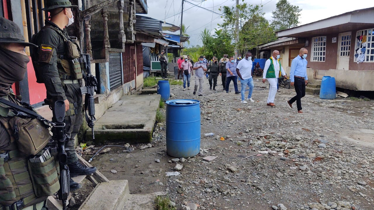 El alcalde Distrital (e), Mauricio Aguirre, destacó los resultados logrados por la Fuerza Pública en Buenaventura contra los grupos al margen de la ley