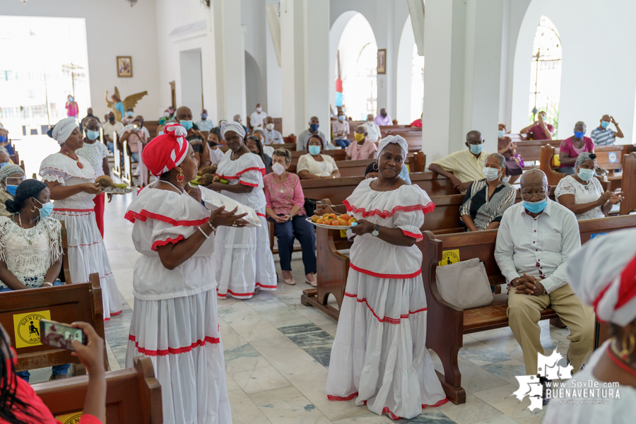 Autoridades y comunidad de Buenaventura conmemoraron el 49 aniversario del fallecimiento del Monseñor Gerardo Valencia Cano