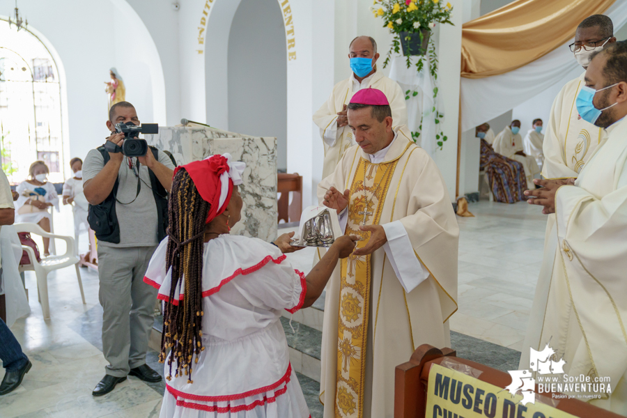 Autoridades y comunidad de Buenaventura conmemoraron el 49 aniversario del fallecimiento del Monseñor Gerardo Valencia Cano