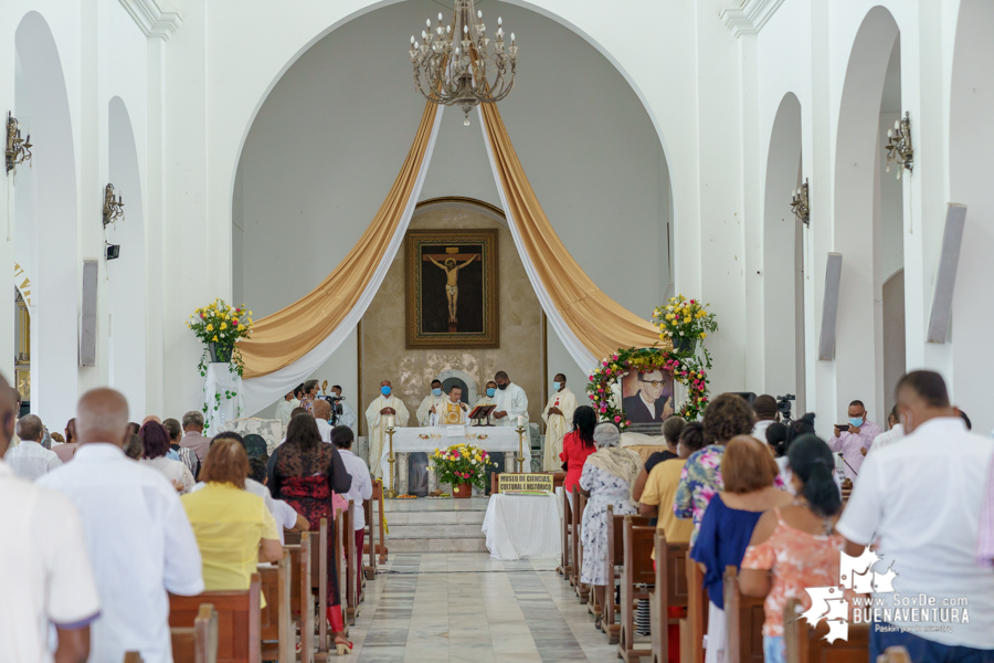 Autoridades y comunidad de Buenaventura conmemoraron el 49 aniversario del fallecimiento del Monseñor Gerardo Valencia Cano