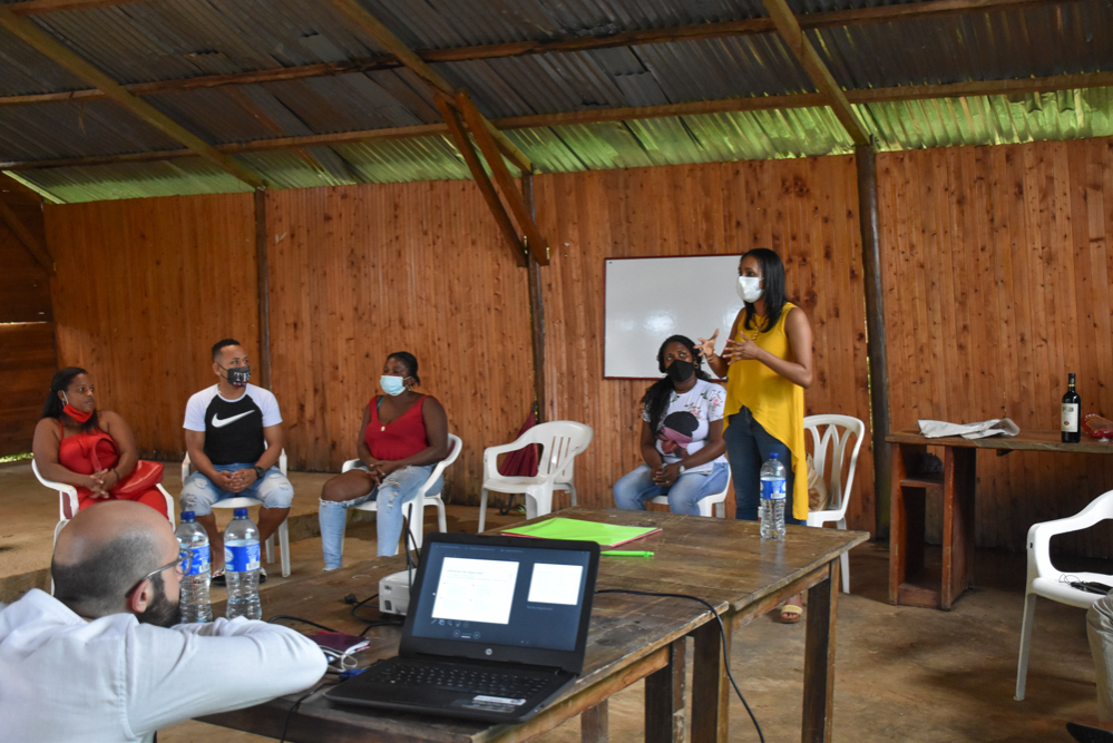 Fortalecimiento empresarial desde la Cámara de Comercio de Buenaventura con el apoyo del programa de Alianzas para la Reconciliación (PAR) de la Agencia de Estados Unidos para el Desarrollo Internacional (USAID) y ACDI/VOCA