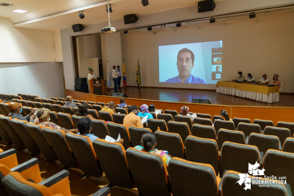 Avance en el Congreso de la República el Proyecto de Ley que busca proteger la producción del viche en las comunidades afro del pacífico colombiano 