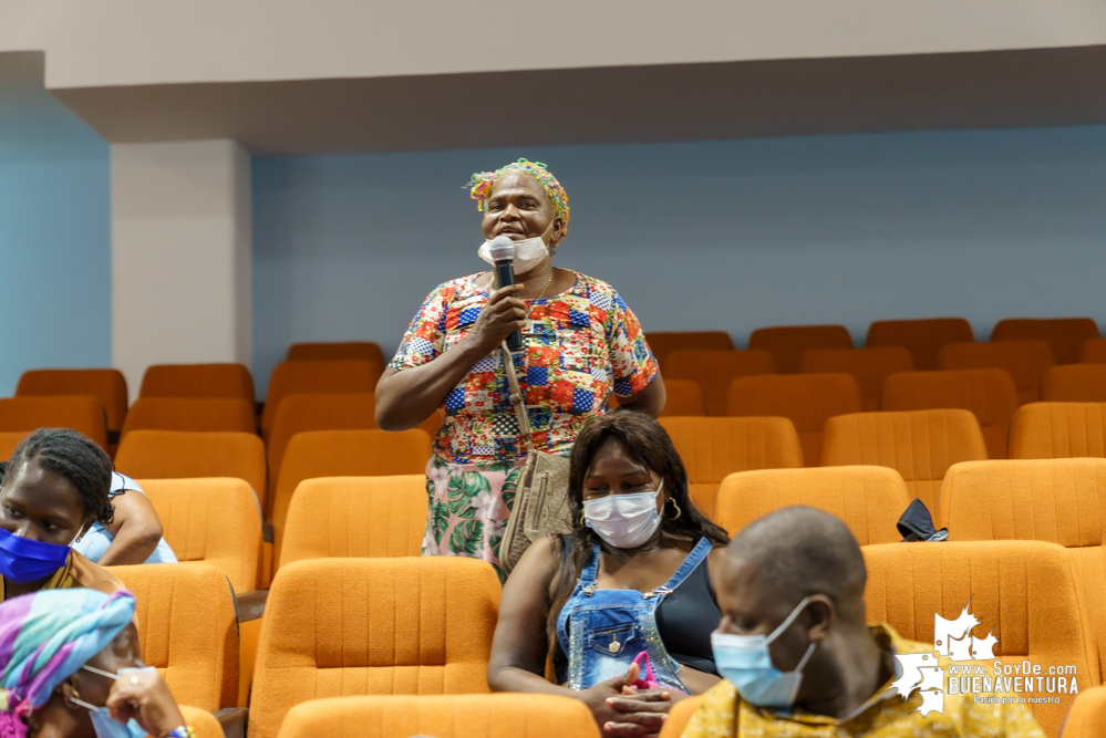 Avance en el Congreso de la República el Proyecto de Ley que busca proteger la producción del viche en las comunidades afro del pacífico colombiano 