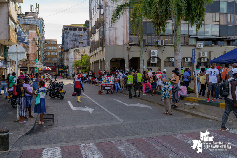 Superando todas las expectativas se realizó el Mercado Popular Campesino en Buenaventura