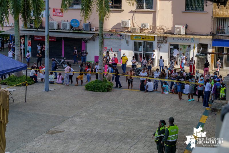 Superando todas las expectativas se realizó el Mercado Popular Campesino en Buenaventura