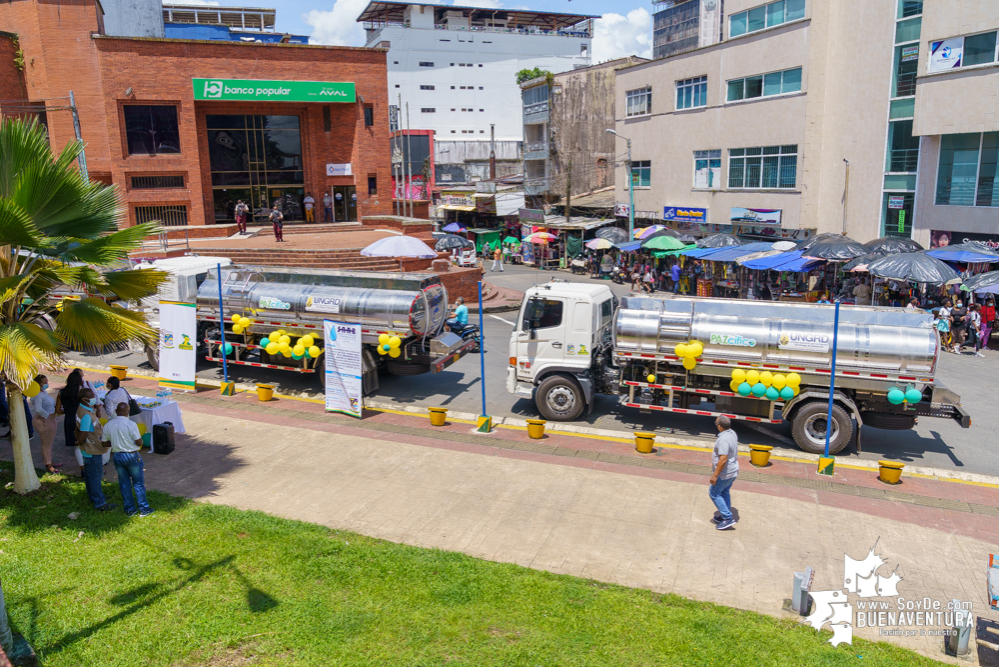 Buenaventura cuenta con tres carrotanques nuevos para mejorar el suministro de agua potable en algunos barrios de la ciudad