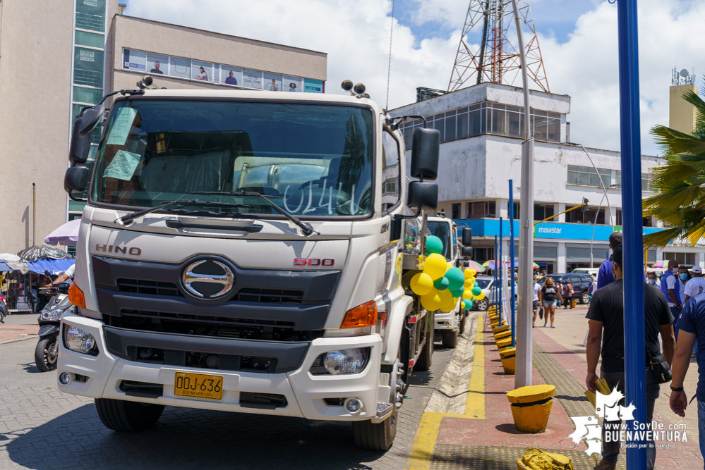 Buenaventura cuenta con tres carrotanques nuevos para mejorar el suministro de agua potable en algunos barrios de la ciudad