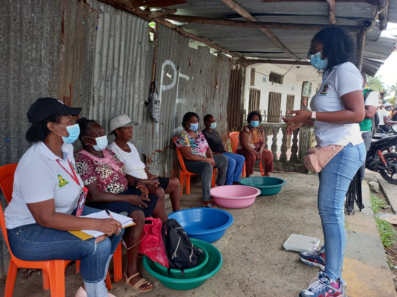 Trabajadores informales de Buenaventura serán caracterizados por su salud laboral