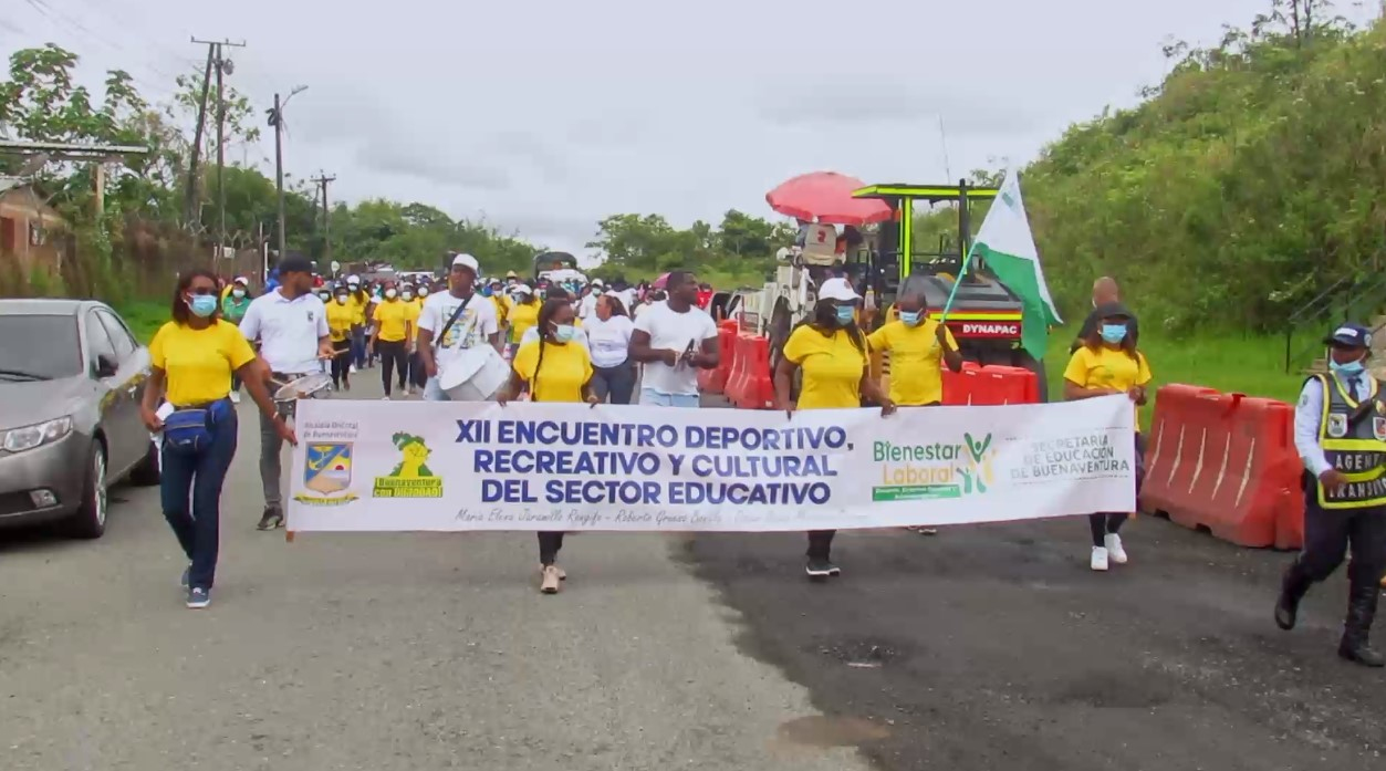 Alcalde y Secretario de Educación inauguraron el XII Encuentro Deportivo, Recreativo y Cultural del sector educativo de Buenaventura 