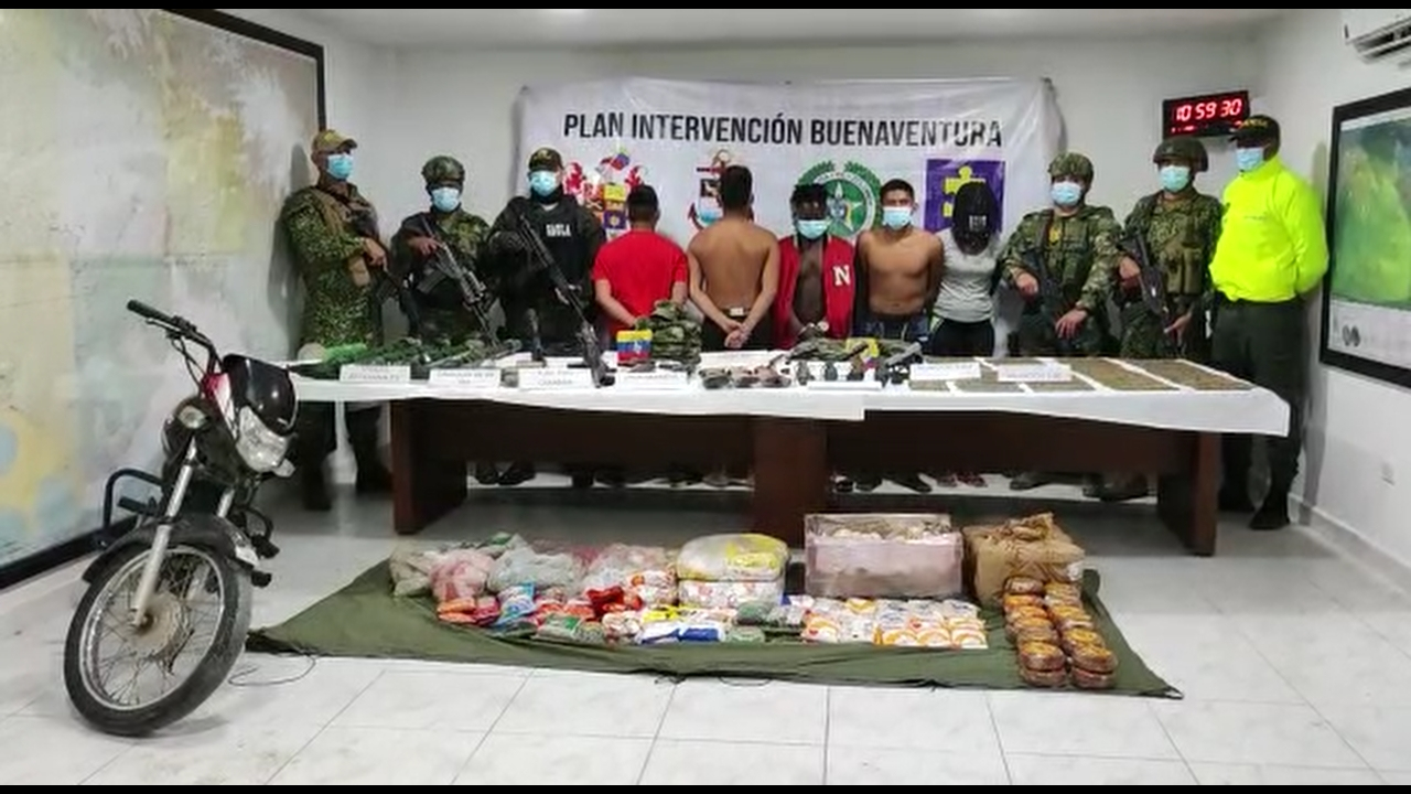 Fueron capturados presuntos integrantes de un grupo armado organizado residual en zona rural de Buenaventura  