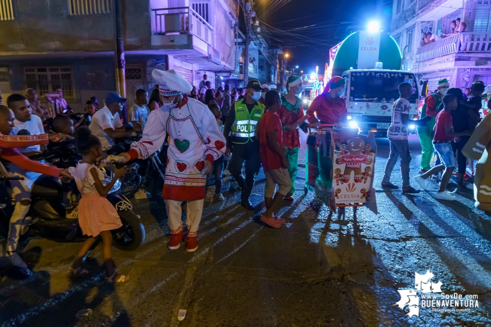 Con el apoyo de la Administración Distrital de Buenaventura, Celsia realizó el desfile mágico de la buena energía en Navidad