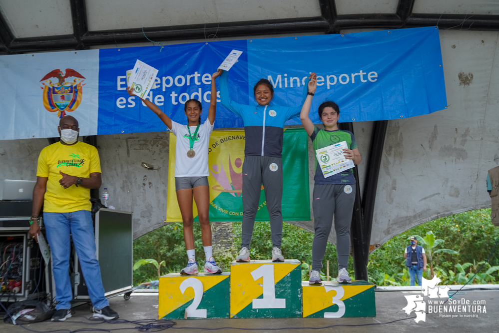 Más de mil atletas hicieron parte de la Carrera Atlética Buenaventura Corre 2021 