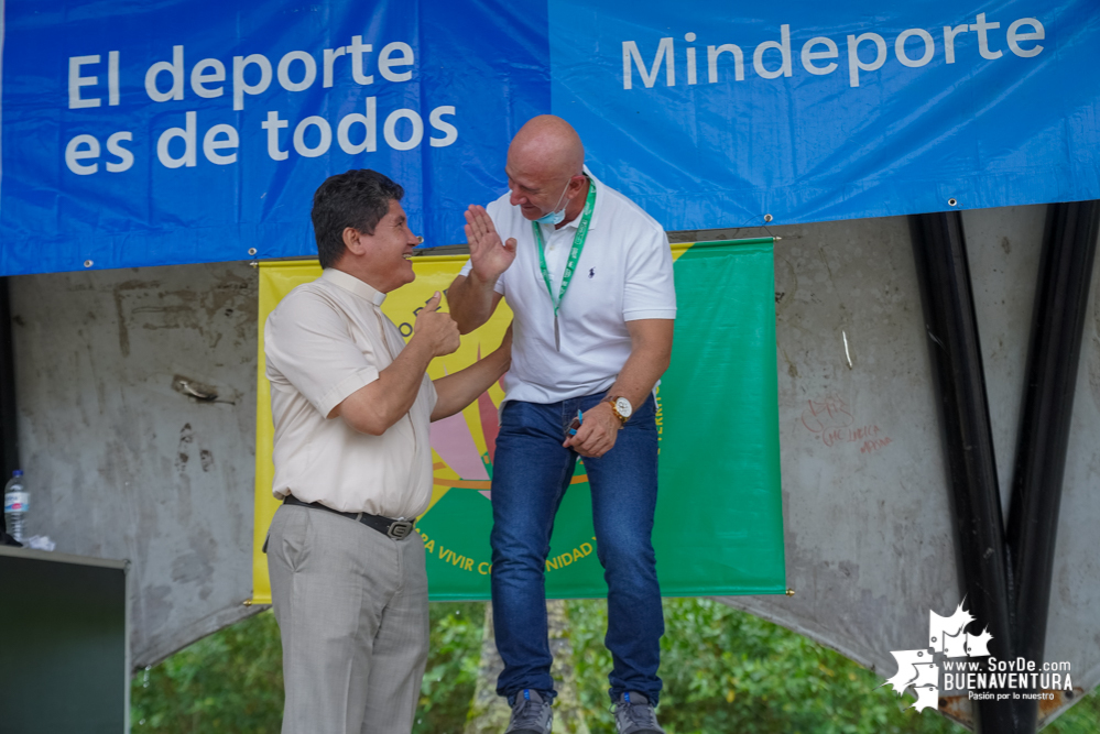 Más de mil atletas hicieron parte de la Carrera Atlética Buenaventura Corre 2021 