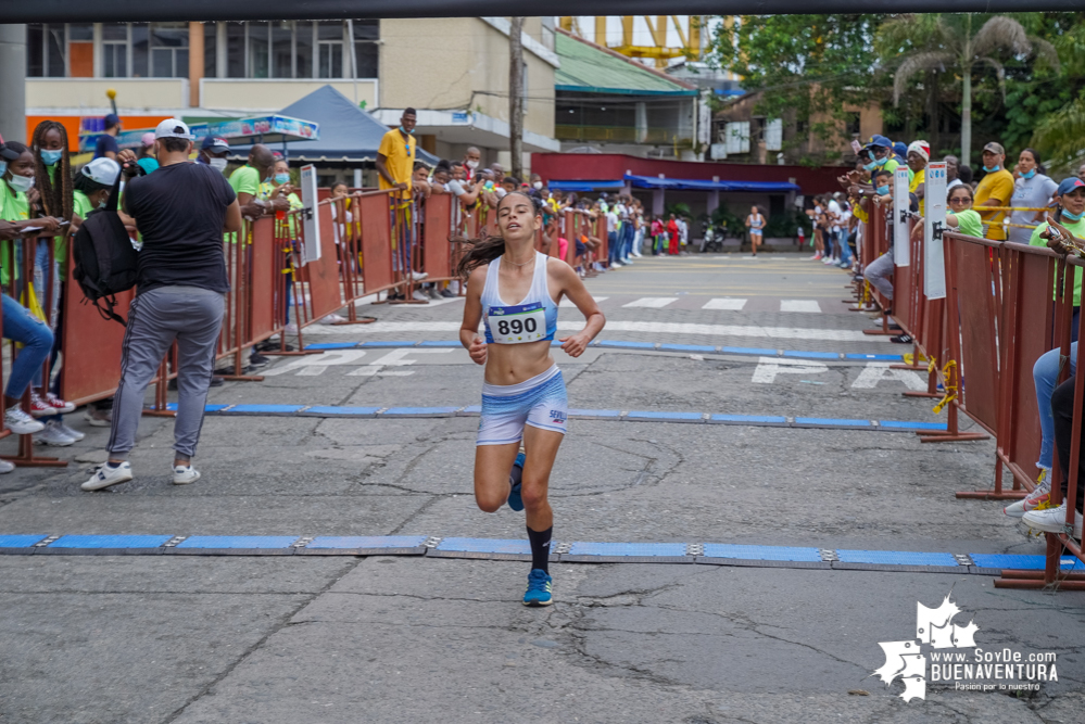 Más de mil atletas hicieron parte de la Carrera Atlética Buenaventura Corre 2021 