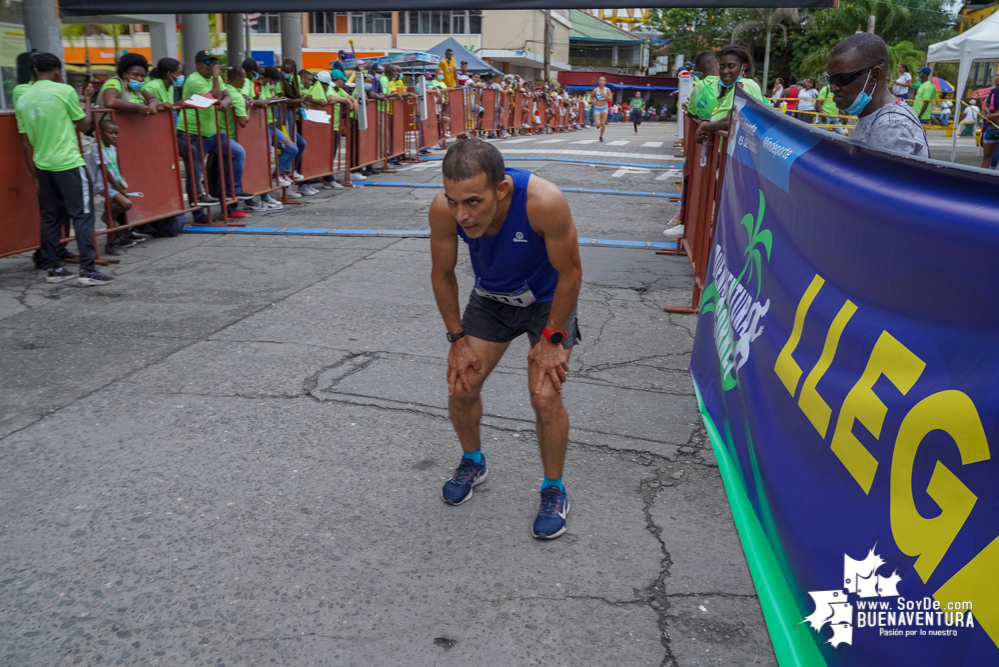 Más de mil atletas hicieron parte de la Carrera Atlética Buenaventura Corre 2021 