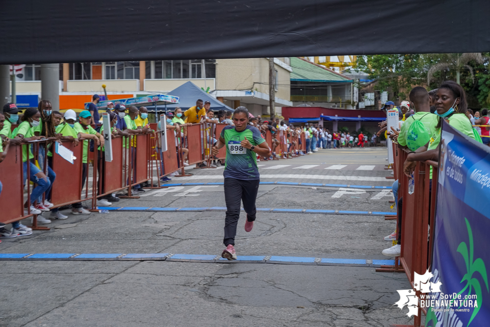 Más de mil atletas hicieron parte de la Carrera Atlética Buenaventura Corre 2021 