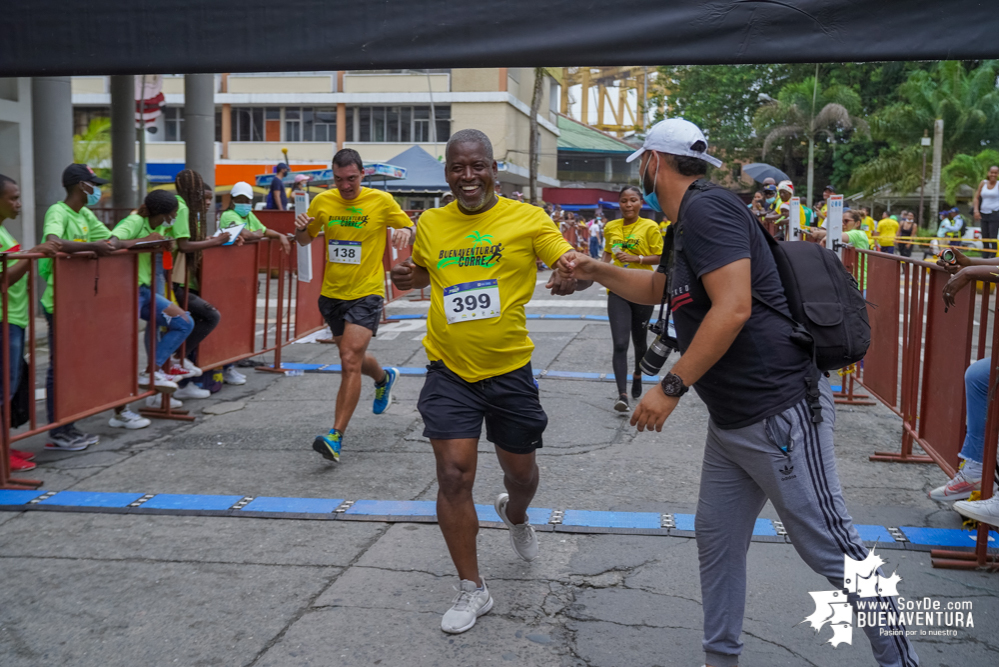 Más de mil atletas hicieron parte de la Carrera Atlética Buenaventura Corre 2021 