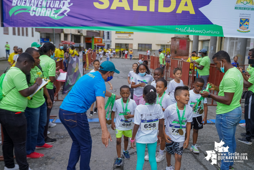 Más de mil atletas hicieron parte de la Carrera Atlética Buenaventura Corre 2021 