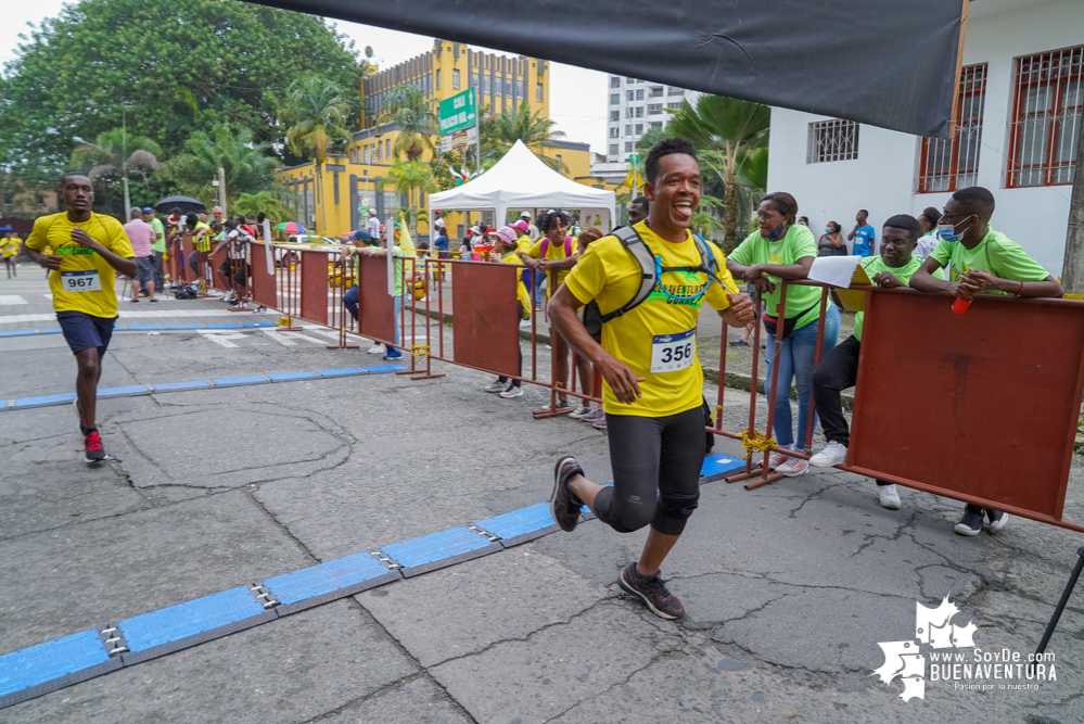 Más de mil atletas hicieron parte de la Carrera Atlética Buenaventura Corre 2021 