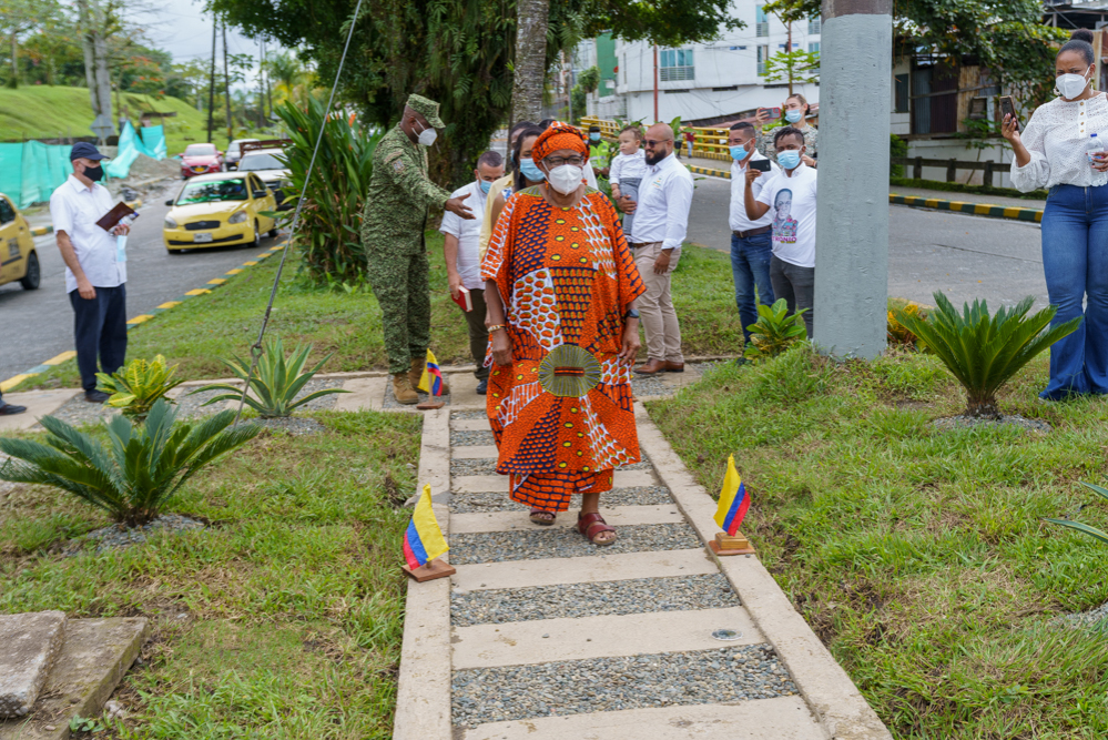 Con la entrega de escultura, Buenaventura saldó deuda histórica con Petronio Álvarez 