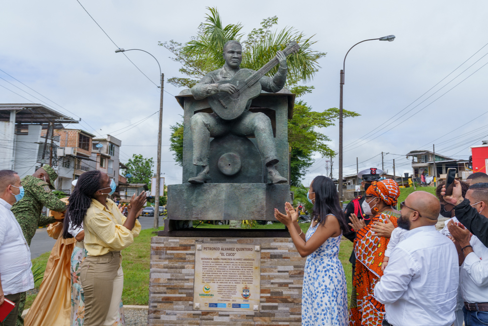 Con la entrega de escultura, Buenaventura saldó deuda histórica con Petronio Álvarez 