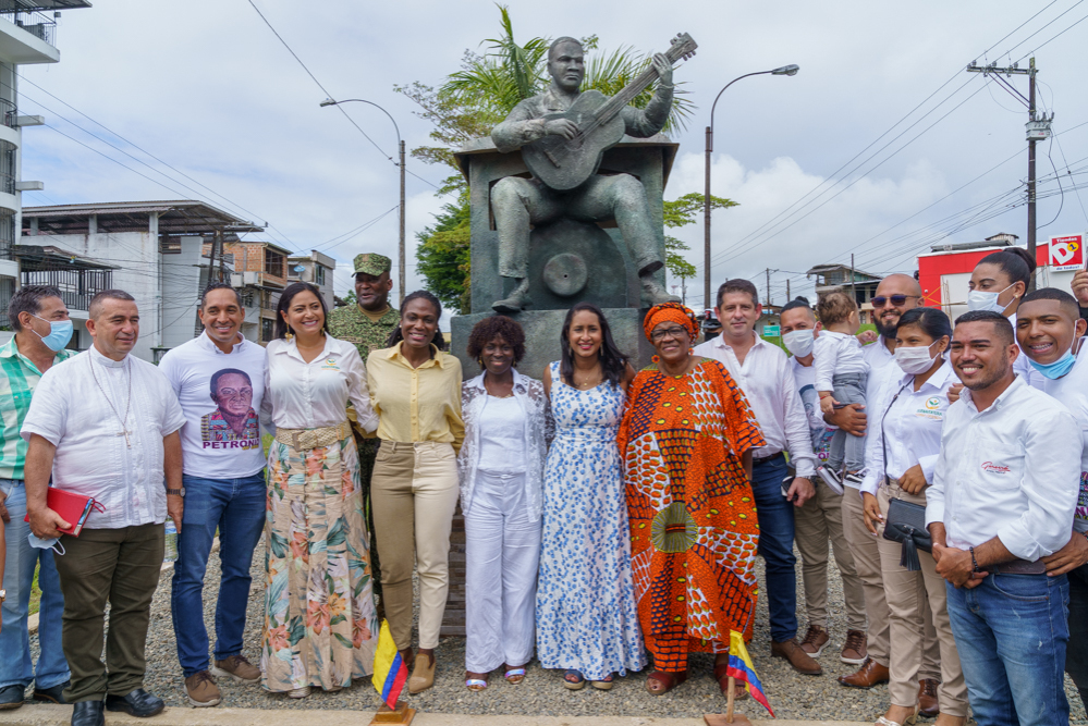 Con la entrega de escultura, Buenaventura saldó deuda histórica con Petronio Álvarez 