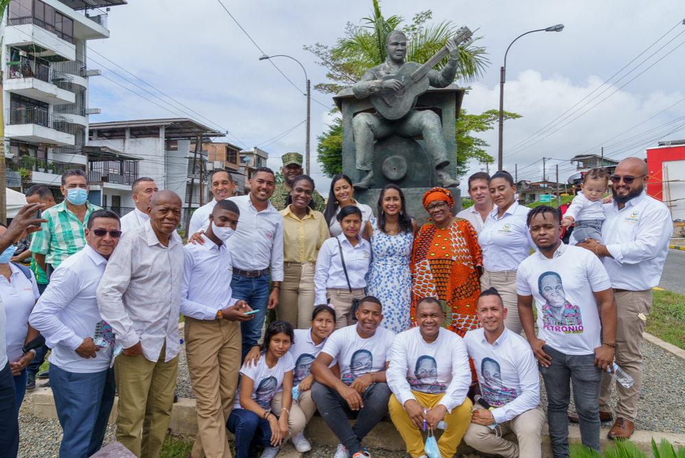 Con la entrega de escultura, Buenaventura saldó deuda histórica con Petronio Álvarez 