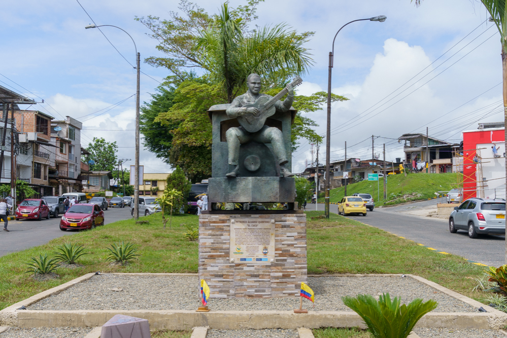 Con la entrega de escultura, Buenaventura saldó deuda histórica con Petronio Álvarez 