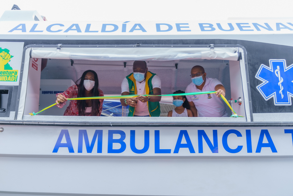 La Alcaldía Distrital de Buenaventura entregó lancha ambulancia a la Red Hospitalaria de Salud pública