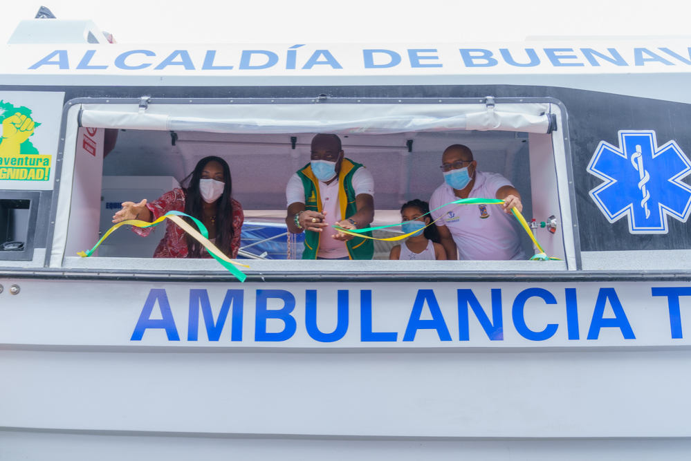 La Alcaldía Distrital de Buenaventura entregó lancha ambulancia a la Red Hospitalaria de Salud pública