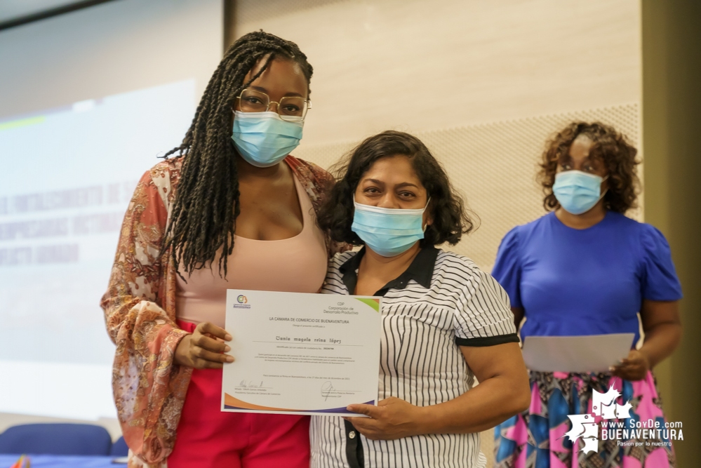 Mujeres microempresarias victimas del conflicto armada en Buenaventura, fortalecieron sus habilidades para el cambio social y empresarial