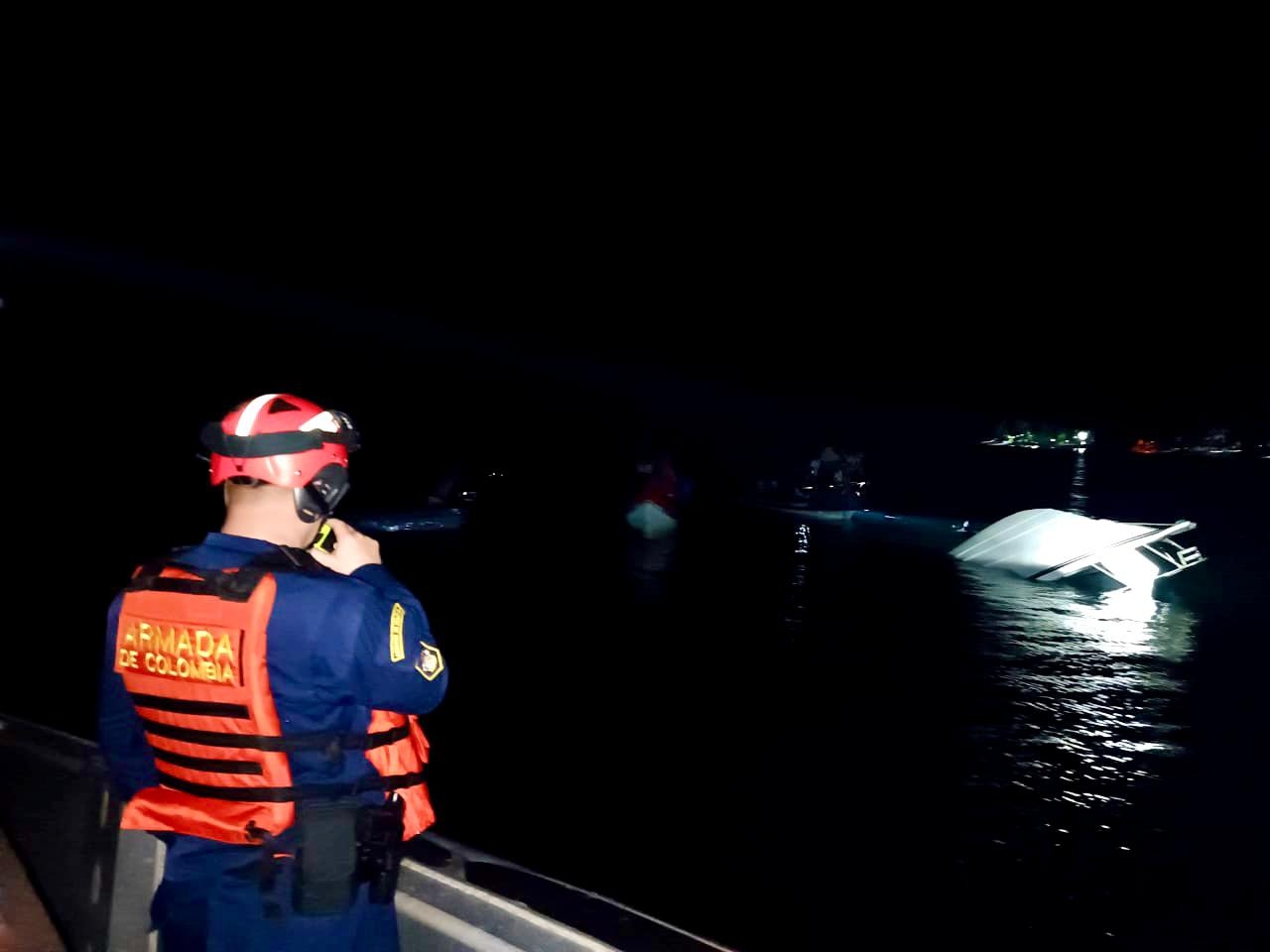 Fue rescatado el tripulante de embarcación que naufragó en Bahía Solano, Chocó