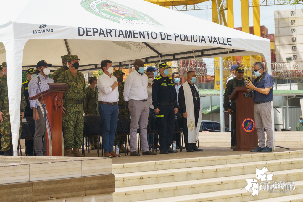 El Mindefensa anunció que 1.040 hombres de la Fuerza Pública garantizan seguridad territorial en los barrios de Buenaventura