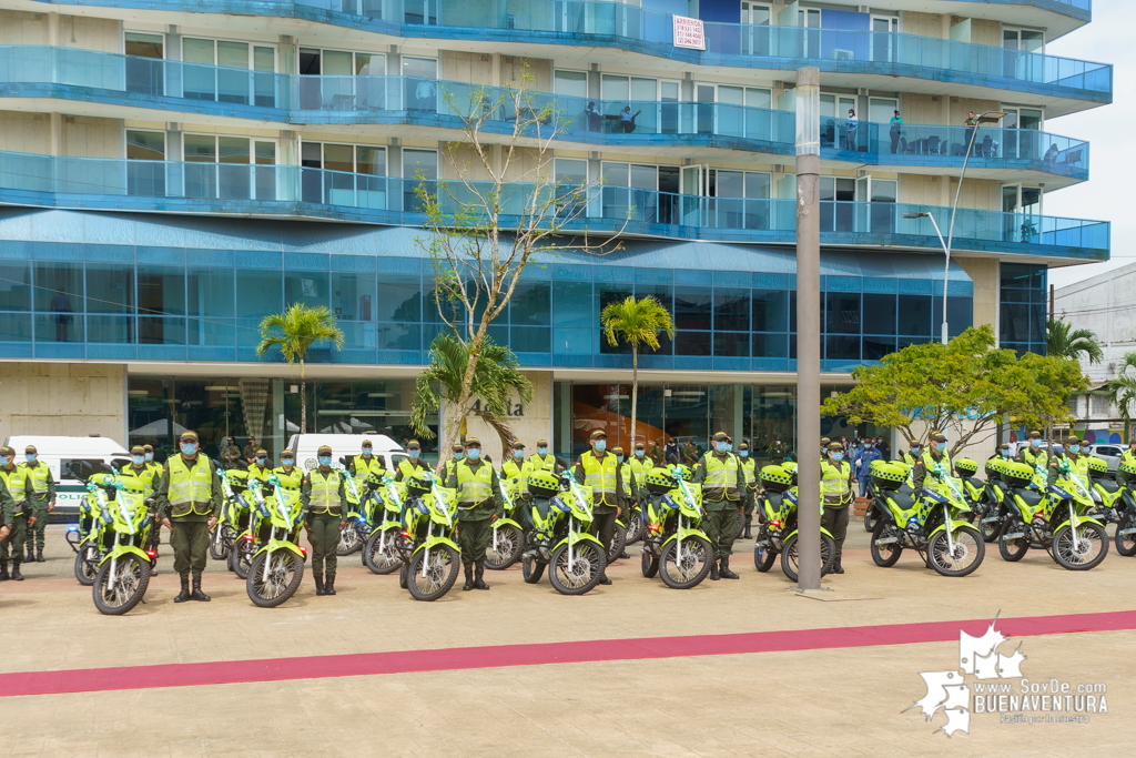 El Mindefensa anunció que 1.040 hombres de la Fuerza Pública garantizan seguridad territorial en los barrios de Buenaventura