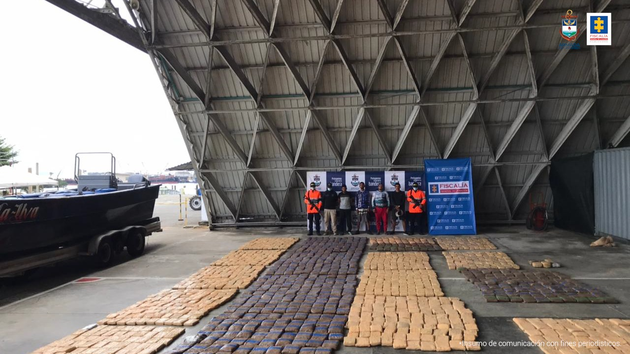 Cárcel para cuatro tripulantes de lancha langostera que transportaba al parecer una tonelada de marihuana y 7 kilos de cocaína