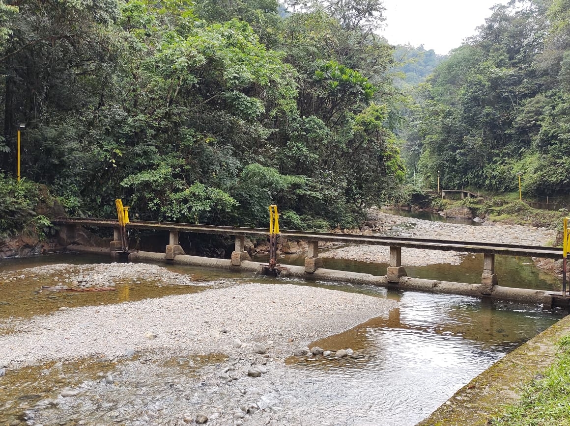 Un llamado a hacer uso racional del agua hace la SAAAB por la persistencia de la sequía en la bocatoma del río Escalerete