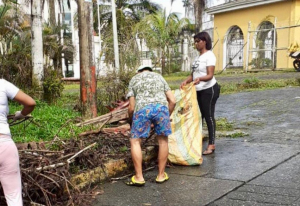 Habitantes de Pueblo Nuevo y Calimita en Buenaventura participaron activamente en jornadas de limpieza de sus entornos