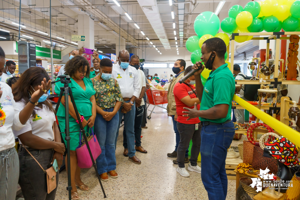 Se inauguró el Rincón del Pacífico en La Montaña Agromercados en local de La 14 Buenaventura