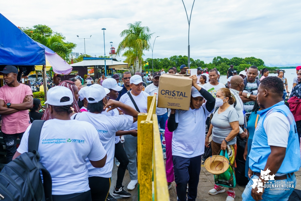 Se realizó con éxito una jornada de limpieza de la playa San Pedro con Asogesampa y Cempre