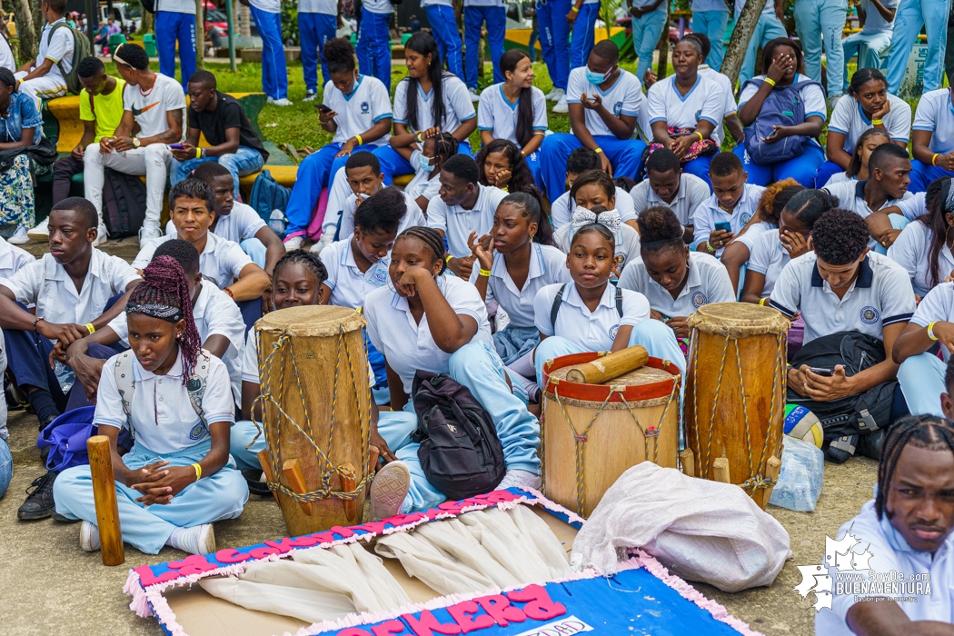 Centenares de niños y jóvenes disfrutaron del Día de la Convivencia Estudiantil organizado por la Gestora Social de Buenaventura