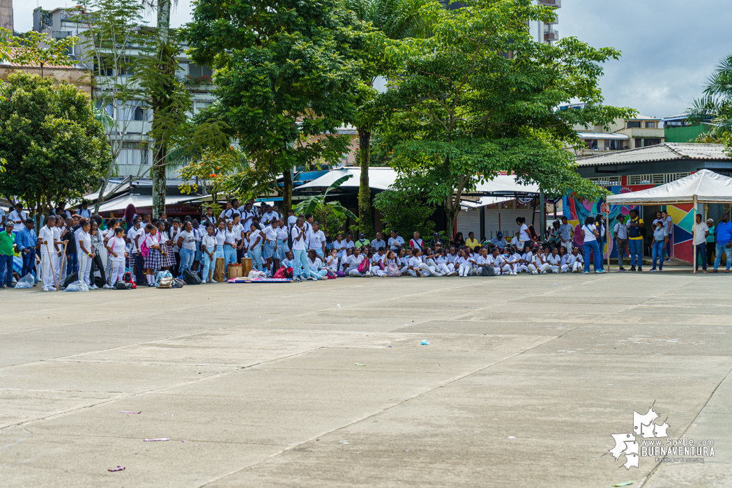 Centenares de niños y jóvenes disfrutaron del Día de la Convivencia Estudiantil organizado por la Gestora Social de Buenaventura