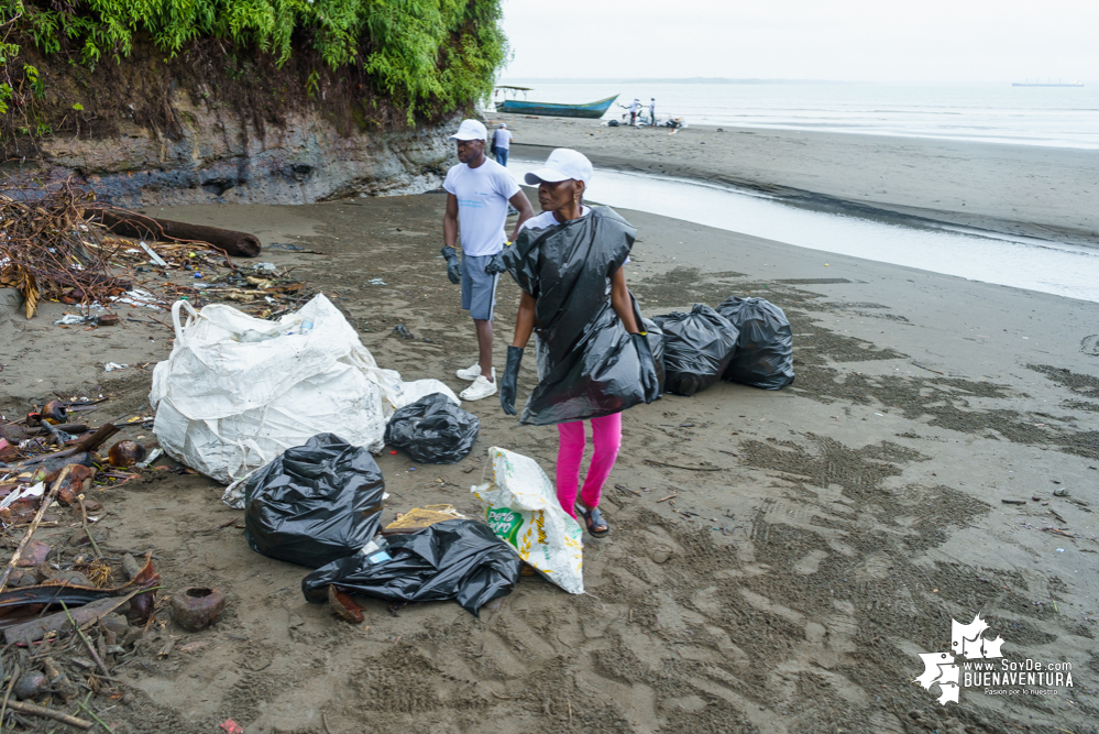 Con la participación de 9 organizaciones, Asogesampa y Cempre realizaron una nueva jornada de limpieza de playas 